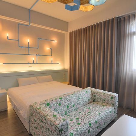 Art Zone Apartment Hualien City Bilik gambar
