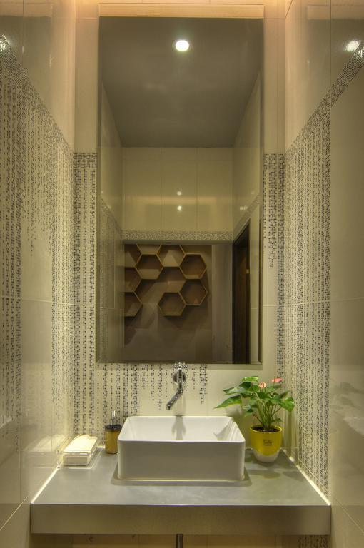 Art Zone Apartment Hualien City Luaran gambar