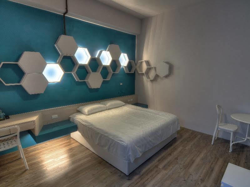 Art Zone Apartment Hualien City Luaran gambar